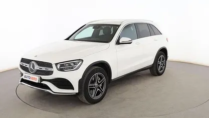 Usado Mercedes GLC300e AMG line 306 CV (225 kW) 2021 Blanco SUV