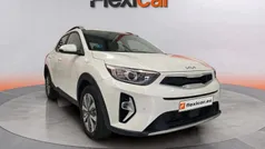 Usado 2024 Kia Stonic SUV | 18.990 € (Buen precio)