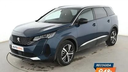Używany Peugeot 5008 Allure 131 KM (96 kW) 2023 Niebieski SUV