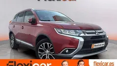 Rojo Usado 2016 Mitsubishi Outlander Motion SUV | 17.490 € (Buen precio)