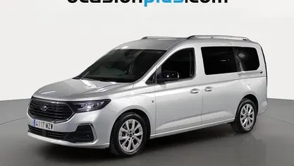 Usado Ford Grand Tourneo Connect Titanium 122 CV (89 kW) 2025 Gris plata Monovolumen