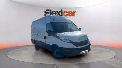 Usado Iveco Daily 156 CV (114 kW) 2023 Blanco