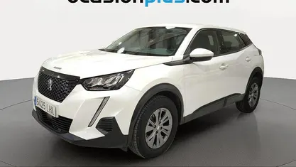 Usado Peugeot 2008 Active 100 CV (73 kW) 2020 Blanco SUV
