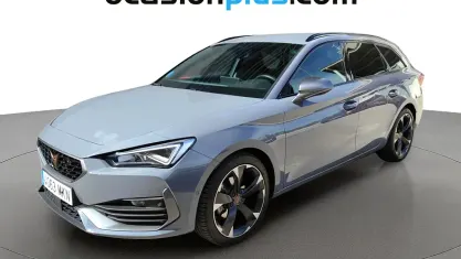 Usado Cupra Leon 150 CV (110 kW) 2023 Gris Monovolumen