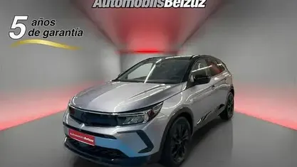 Usado Opel Grandland X GS Line 131 HP (96 kW) 2022 Prateado SUV