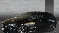 Negro Usado 2021 Mercedes B200 AMG line Monovolumen | 28.500 € (Precio justo)