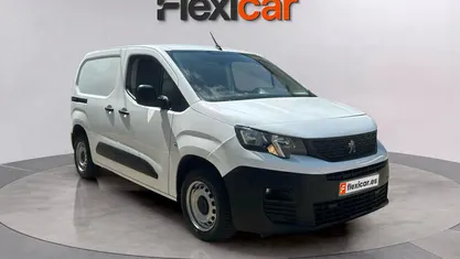 Usado Peugeot Partner 103 CV (75 kW) 2020 Monovolumen