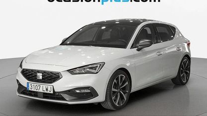 Usado Seat Leon FR 150 CV (110 kW) 2022 Blanco Utilitario