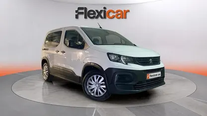 Usado Peugeot Rifter Allure 101 CV (74 kW) 2021 Monovolumen