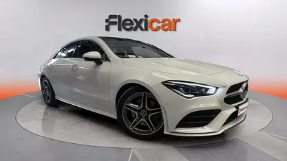 Usado Mercedes CLA200 163 CV (119 kW) 2019 Blanco Berlina