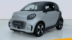 Gris plata Usado 2023 Smart ForTwo Electric Drive Passion Coupe | 18.900 € (Precio justo)