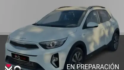 Usado Kia Stonic 100 CV (73 kW) 2023 SUV