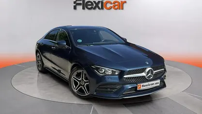 Usado Mercedes CLA180 136 CV (100 kW) 2023 Azul Berlina
