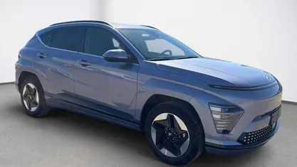 Meta blue Usado 2024 Hyundai Kona SUV | 32.990 € (Precio justo)