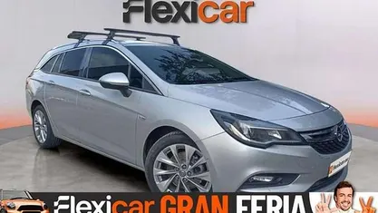 Usado Opel Astra Business 136 CV (100 kW) 2017 Gris Familiar