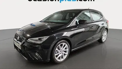 Usado Seat Ibiza FR 150 CV (110 kW) 2024 Negro Utilitario