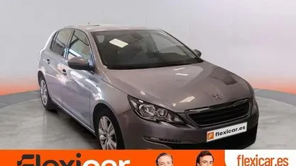 Usado Peugeot 308 Access 100 CV (73 kW) 2017 Gris Utilitario