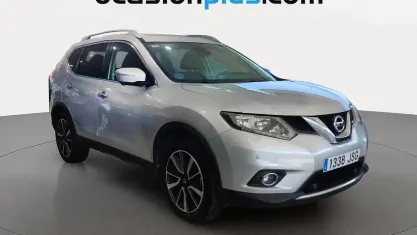 Usado Nissan X-Trail 360º 131 CV (96 kW) 2016 Gris plata SUV