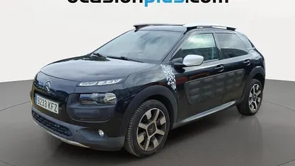 Usado Citroën C4 Cactus Rip Curl 110 CV (80 kW) 2017 Negro Utilitario