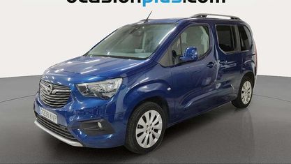 Usado Opel Combo Life Innovation 110 HP (80 kW) 2019 Azul Monovolume