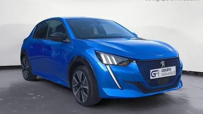 Usado Peugeot e-208 GT-line 100 kW (136 CV) 2020 Azul Utilitario