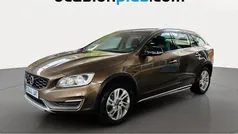 Marrón Usado 2016 Volvo V60 CC Kinetic Familiar | 14.550 € (Super precio)