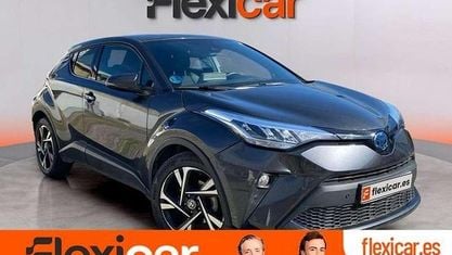 Begagnad Toyota C-HR Active 122 HK (89 kW) 2022 Blå SUV