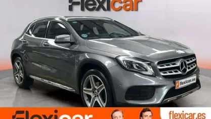 Usado Mercedes GLA200 136 CV (100 kW) 2017 Gris SUV