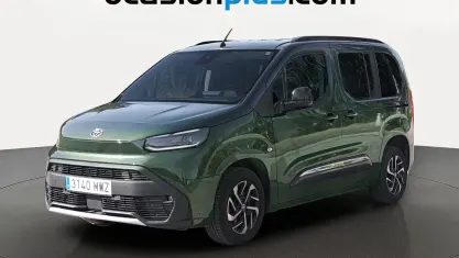 Usado Toyota Proace Verso Active 131 CV (96 kW) 2024 Verde Familiar