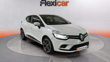 Usado Renault Clio IV 90 CV (66 kW) 2017 Berlina