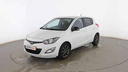 Usado Hyundai i20 GO! 85 CV (62 kW) 2014 Blanco Utilitario