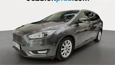 Gris Usado 2015 Ford Focus Titanium Monovolumen | 8990 € (Precio justo)