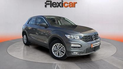 Usado VW T-Roc Edition 116 CV (85 kW) 2021 Gris SUV