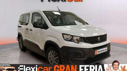 Begagnad Peugeot Rifter Active 102 HK (75 kW) 2022 Vit Minibuss