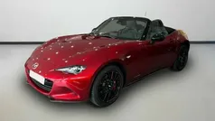 Rojo Nuevo 2024 Mazda MX5 Homura-Line Descapotable | 35.990 € (Precio justo)