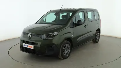 Gebraucht Citroën Berlingo 102 PS (75 kW) 2025 Grün Van / Kleinbus
