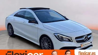 Usado Mercedes CLA200 136 CV (100 kW) 2016 Coupe