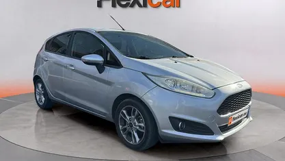 Usado 2016 Ford Fiesta Titanium Berlina | 7490 € (Precio justo)