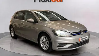 Usado VW Golf VII Advance 150 CV (110 kW) 2019 Berlina