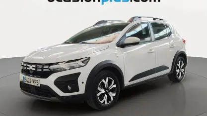 Usado Dacia Sandero Expression 91 CV (66 kW) 2024 Blanco Utilitario