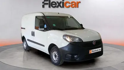 Usado Fiat Doblò Active 90 CV (66 kW) 2019 Monovolumen