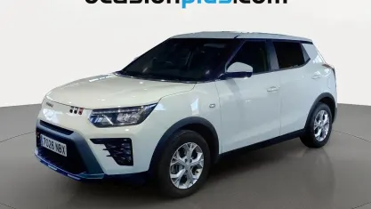 Usado KGM Tivoli 135 CV (99 kW) 2025 Blanco SUV