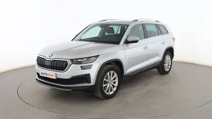 Usado Skoda Kodiaq Style 150 HP (110 kW) 2024 Cinzento SUV