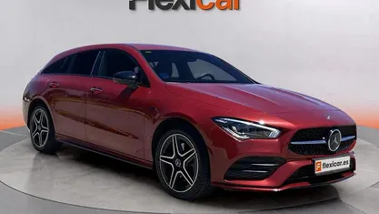 Usado Mercedes CLA250e Shooting Brake 218 CV (160 kW) 2020 Rojo Familiar