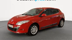 Rojo Usado 2010 Renault Mégane III Authentique Utilitario | 7590 € (Precio justo)