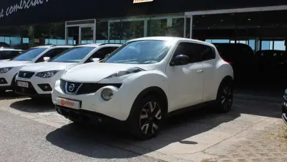 Usado Nissan Juke Visia 110 HP (80 kW) 2014 Branco SUV