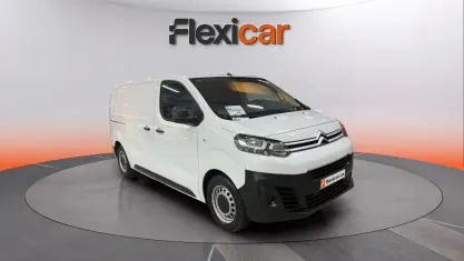 Usado Citroën Jumpy 102 CV (75 kW) 2024 Blanco Monovolumen