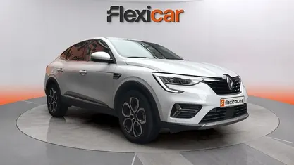 Usado Renault Arkana Intens 140 CV (102 kW) 2021 Blanco SUV