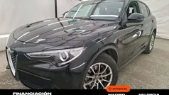 Negro Usado 2018 Alfa Romeo Stelvio Executive SUV | 20.850 € (Buen precio)