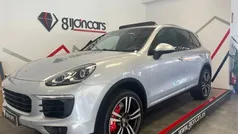 Gris / plata Usado 2014 Porsche Cayenne SUV | 34.900 € (Caro)
